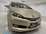 Toyota Wish 1.8 CVT Elegance 2016 Beige Revcam Push Start
